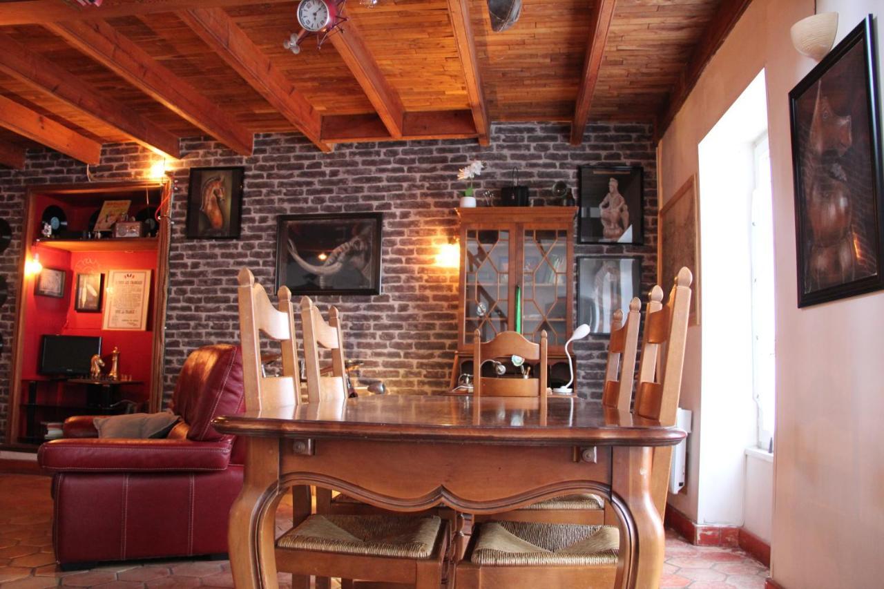 Maison De Charme, D'Artiste, Decoration Brocante Aigrefeuille-dʼAunis Buitenkant foto